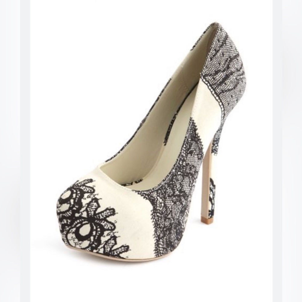 Steve Madden Dejavú Platforms Pumps Black Lace Over Almond Tone - Picture 4 of 12